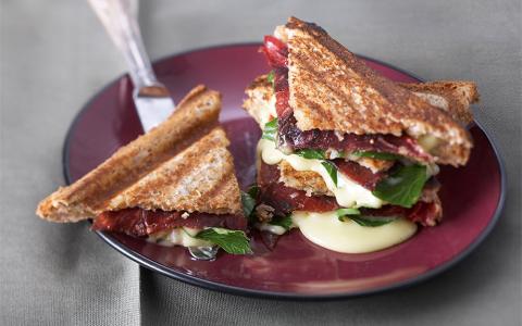 Croque-Monsieur with Camembert and Viande des Grisons